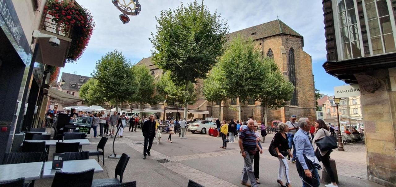 Le Red St Léon : Lit Queen Size * WIFI * Idéal Couple Colmar Esterno foto