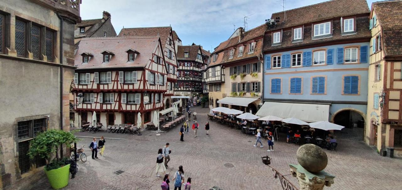 Le Red St Léon : Lit Queen Size * WIFI * Idéal Couple Colmar Esterno foto